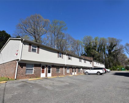 300 Holly  Circle, Mount Holly