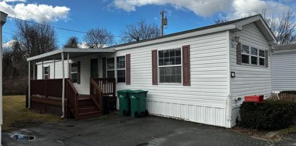 27 Woodward  Road, Lincoln