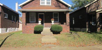 4873 Bessie, St Louis