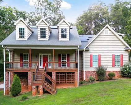 5853 Meadow Lane, Pfafftown