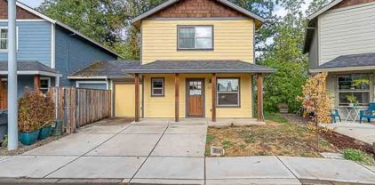 428 Sunset Ct, Amity