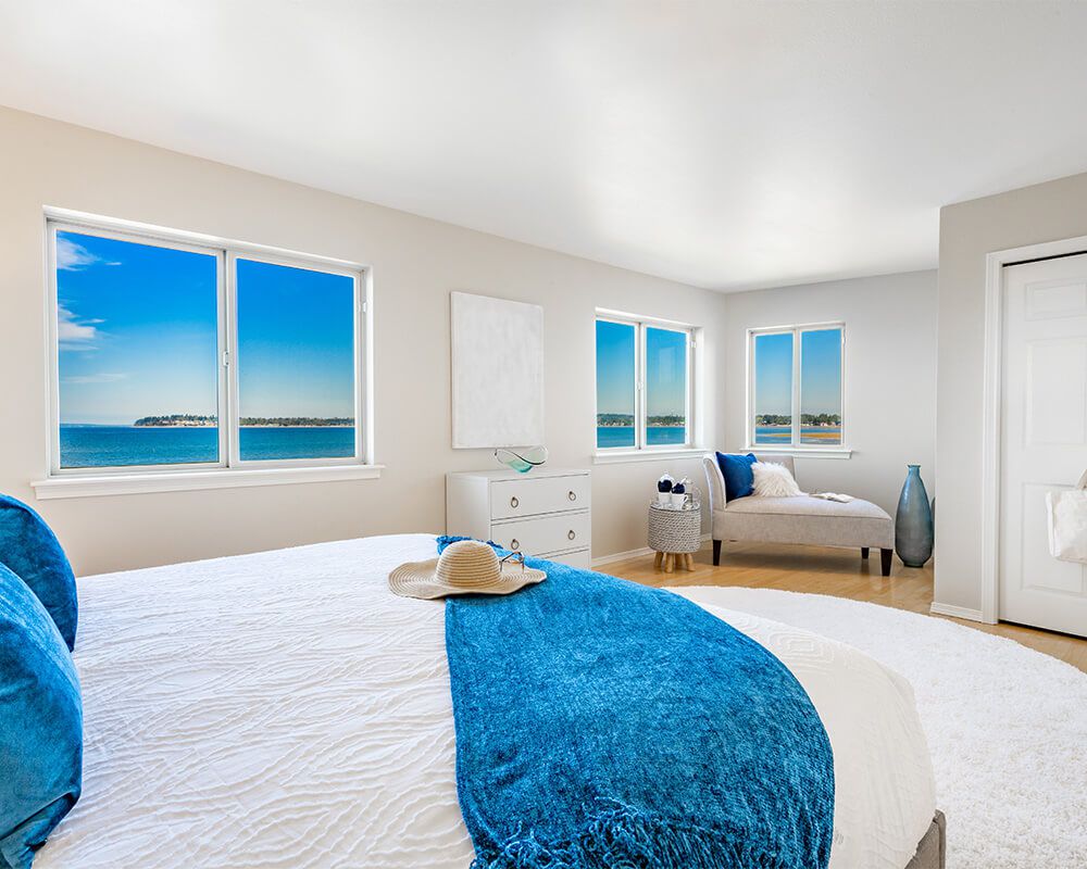 Playa Laguna Real Estate