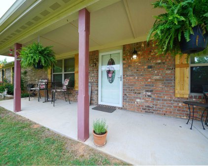 10581 CR 2173, Whitehouse