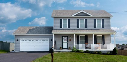 113 Hannah Ln, Inwood