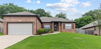3300 W Ika  Lane, Fayetteville