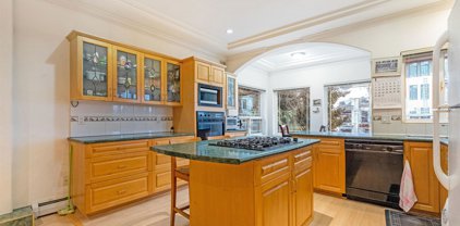 715 Edgar Avenue, Coquitlam