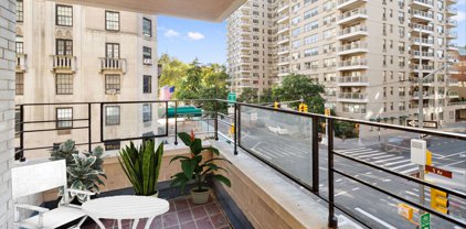 11 5th  Avenue Unit 3G, New York