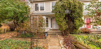 2 Shelton Ct, Reisterstown