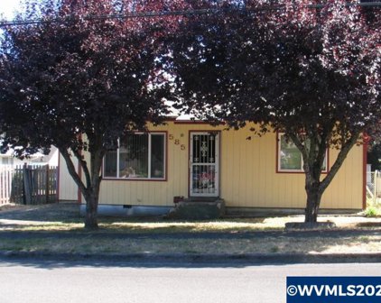 585 5th Av, Sweet Home