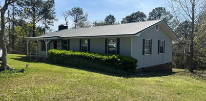 384 Lakeview Dr, Abbeville