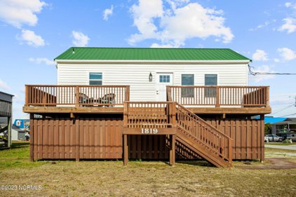 1819 N New River Drive, Surf City