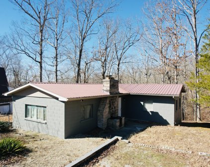 438  Camp Attrahunt, Monticello