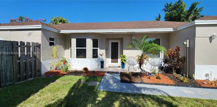 9829 Sw 221st St, Cutler Bay