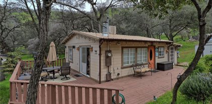 2775 Carmel Avenue, Clearlake