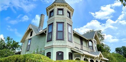 490 E Washington Street, Martinsville