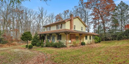 52 White Oak Dr, Carlisle