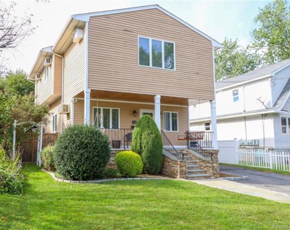 44 Sidney Street, Bridgeport
