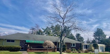 160 S Shore  Boulevard, Lackawanna-City-140900