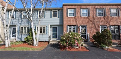 936 Fox Hollow Dr Unit 936, Hudson