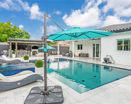 291 E 38th St, Hialeah