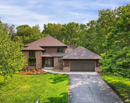 2252 James Street, Eagan
