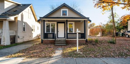 445 W Bennett, Ferndale