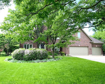 27W490 Mayfield Court, Naperville