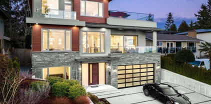 13141 Marine Drive, Surrey