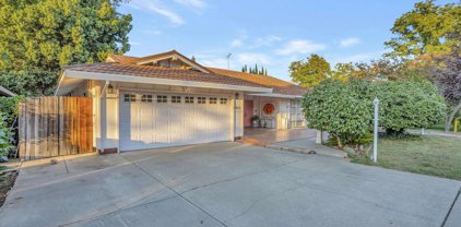 2243 Sierra Boulevard, Sacramento