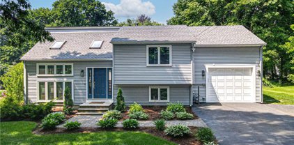 74 Olney Arnold  Road, Cranston