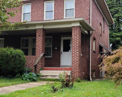 451 W Springettsbury Ave, York
