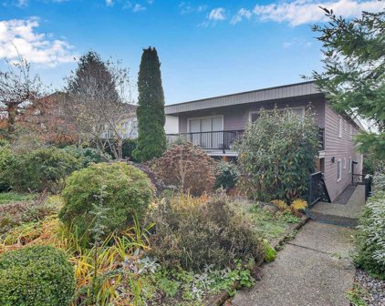 137 E 5th Street Unit 3, North Vancouver