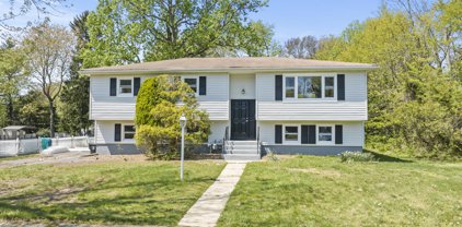 39 Blanche Court, Middletown