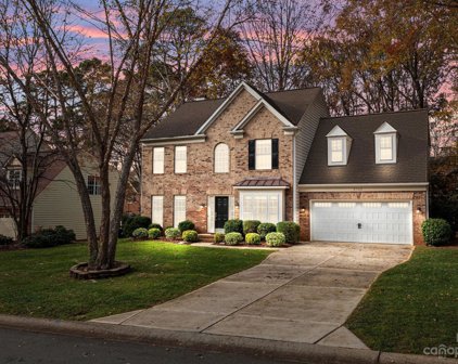 8902 Lizzie  Lane, Huntersville