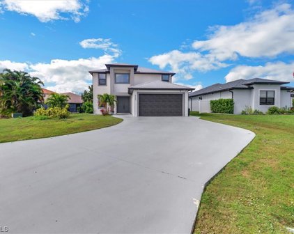 8355 Coral Drive, Fort Myers