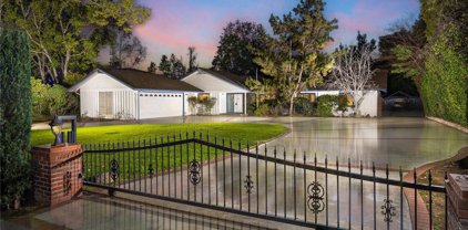 2275 S Oak Knoll Avenue, San Marino
