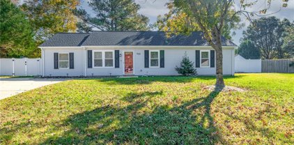 723 Dana Drive, West Chesapeake