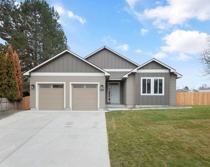 1219 W 16th Place, Kennewick