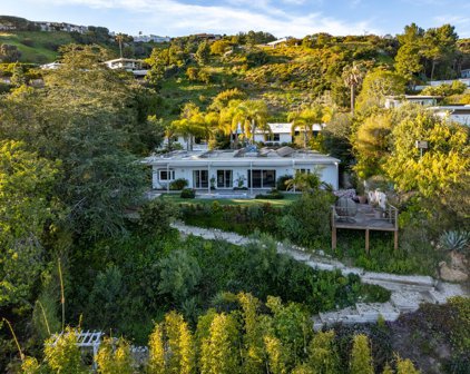 1056  Tellem Dr, Pacific Palisades