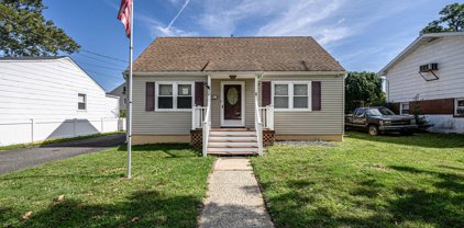 30 Baldwin Avenue, Middletown
