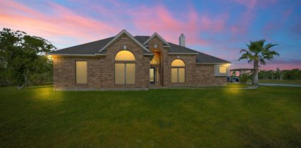 7501 Wetzel Road, Dickinson