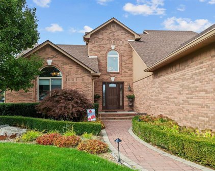 31147 White Oak, Chesterfield Twp