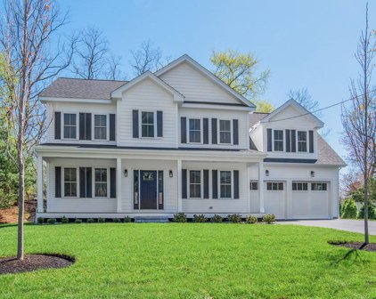 5 Porter Rd, Natick