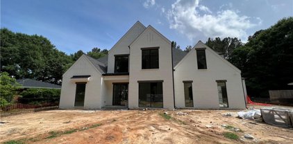 240 Meadow Drive, Alpharetta