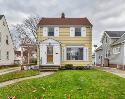 4203 Albertly Avenue, Parma