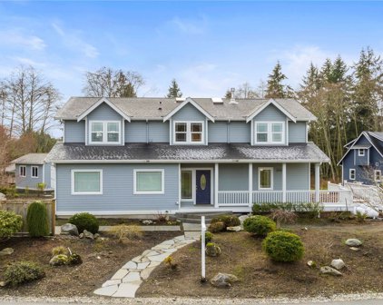 7601 NE Zachariasen Court, Hansville