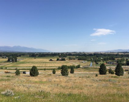 860 Cochise Way, Hamilton
