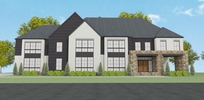 6029 Woodland Ter, Mclean
