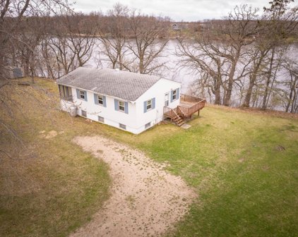 1506 E Lake Victoria Road SE, Alexandria