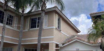 2270 Nw 170th Ave Unit #2270, Pembroke Pines